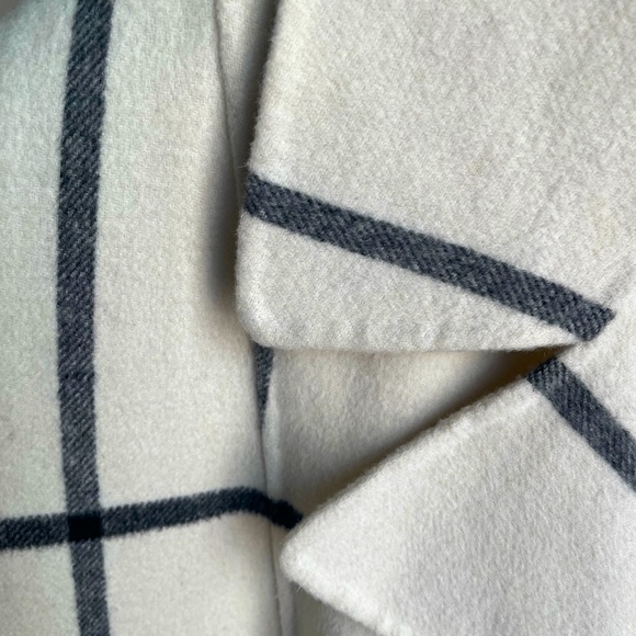 AllSaints white & black wool blend coat. Size S. - Picture 4 of 6